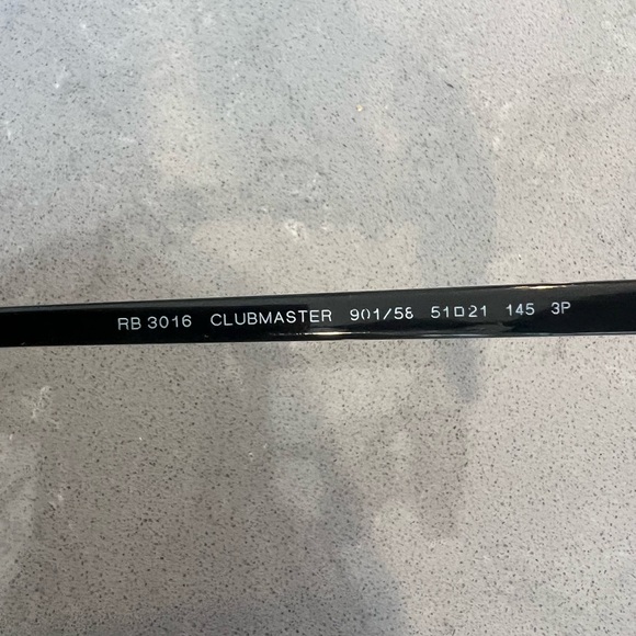 Ray-Ban Clubmaster with Black Accents - Picture 2 of 3